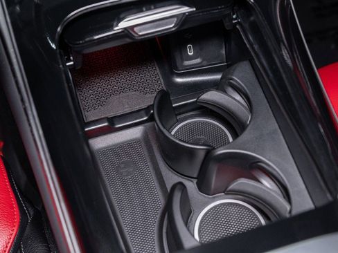 Certified 2026 Mercedes-Benz GLC 300 image 24