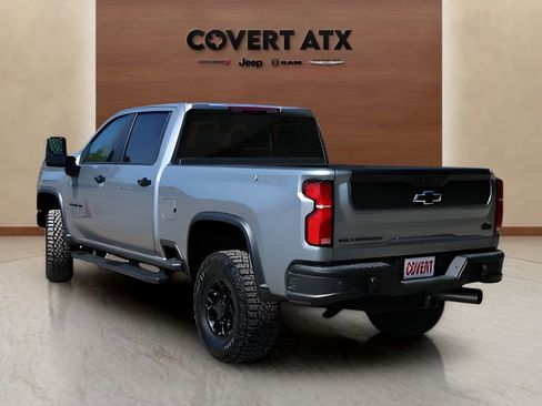 Used 2026 Chevrolet Silverado 2500 ZR2 w/ ZR2 Bison Edition AWD/4WD image 3