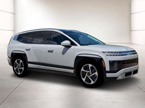 New 2026 Hyundai Ioniq 9 Limited image 10