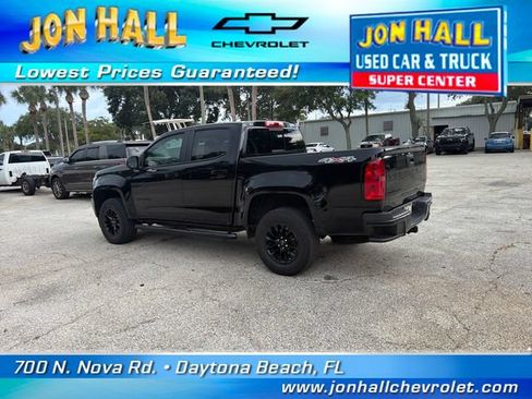 Used 2022 Chevrolet Colorado LT w/ Trail Boss Package AWD/4WD image 6