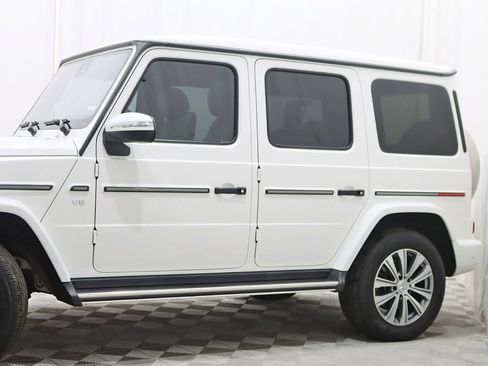 Used 2021 Mercedes-Benz G 550 image 3