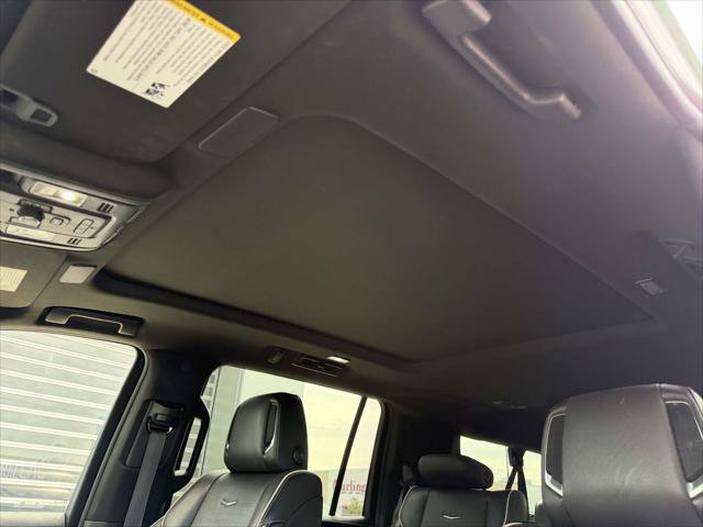 Used 2021 Cadillac Escalade ESV Sport AWD/4WD image 23