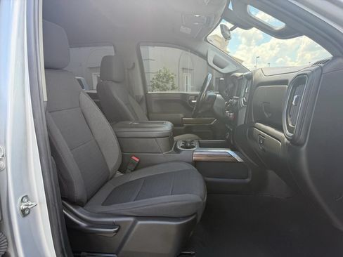 Used 2021 Chevrolet Silverado 1500 LT Trail Boss w/ Bed Protection Package AWD/4WD image 19
