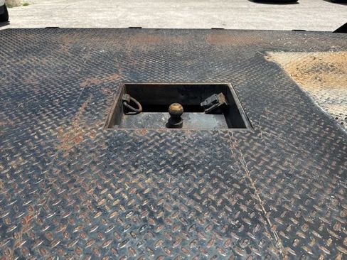 Used 2019 Ford F350 XLT image 13