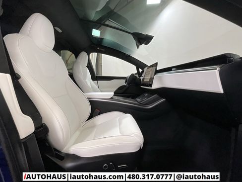 Used 2023 Tesla Model X Plaid image 30