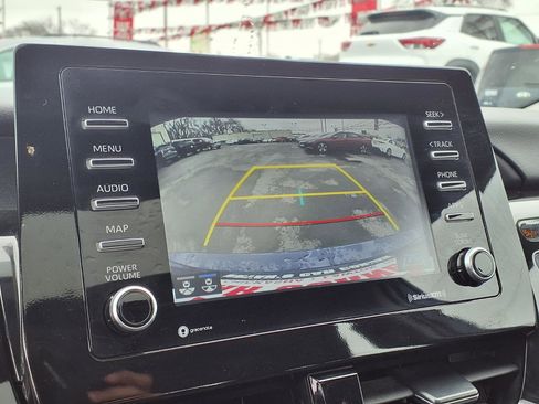 Used 2023 Toyota Camry SE w/ Cold Weather Package image 8