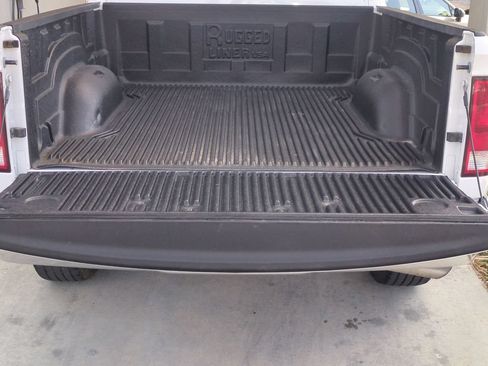 Used 2024 RAM 1500 Classic SLT AWD/4WD image 12
