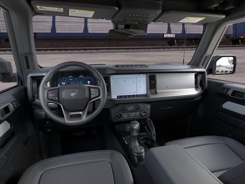 New 2026 Ford Bronco Badlands AWD/4WD image 10