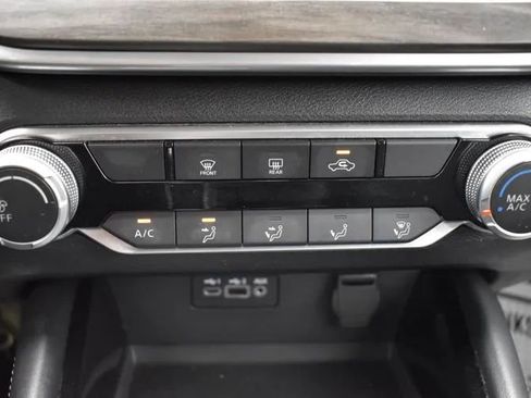 Used 2023 Nissan Altima 2.5 SV FWD image 31