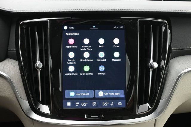 Used 2023 Volvo S60 B5 Ultimate w/ Climate Package FWD image 19