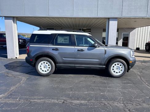 New 2025 Ford Bronco Sport Heritage w/ Convenience Package image 2