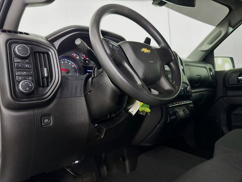 Used 2021 Chevrolet Silverado 1500 Custom image 19