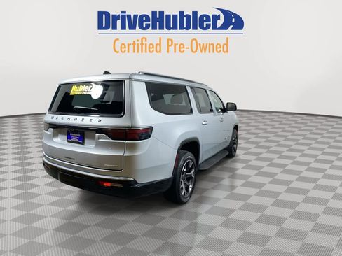 Used 2024 Jeep Wagoneer L Series III w/ Flexible Seating Group image 2