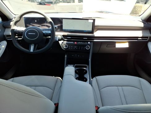 New 2026 Hyundai Sonata Limited FWD image 10