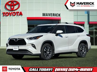 Used 2023 Toyota Highlander XLE