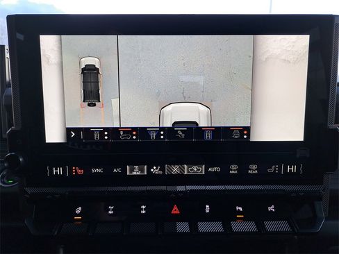 New 2025 GMC Hummer EV 2X w/ Extreme Off-Road Package image 34