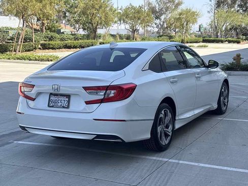 Used 2020 Honda Accord EX image 3