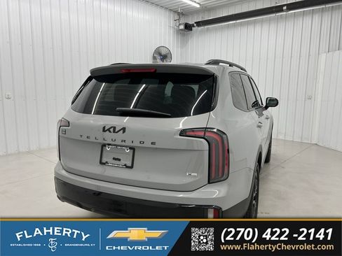 Used 2025 Kia Telluride EX X-Line AWD/4WD image 3