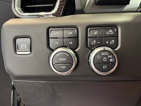 Used 2025 GMC Sierra 1500 Denali Ultimate AWD/4WD image 24