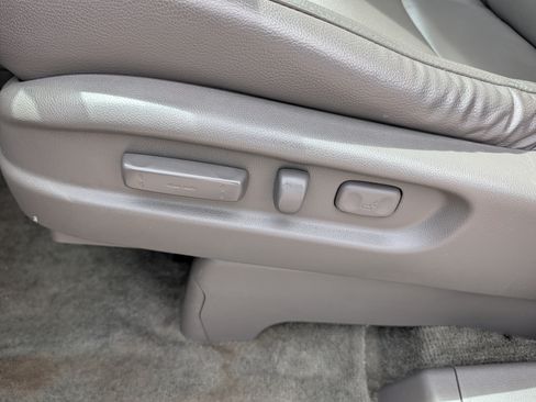 Used 2016 Honda Odyssey EX-L image 22