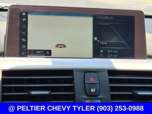 Used 2018 BMW 320i xDrive Sedan AWD/4WD image 24