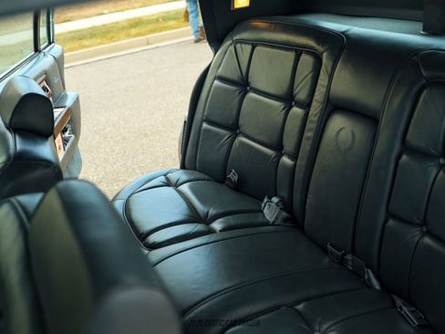 Used 1986 Cadillac Brougham Brougham image 38