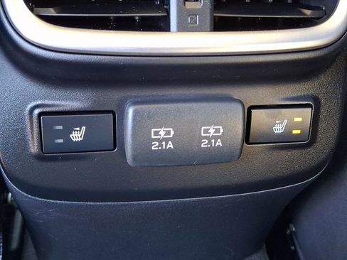 Used 2022 Subaru Outback Limited AWD/4WD image 11