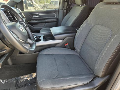 Used 2022 RAM 1500 Big Horn AWD/4WD image 23