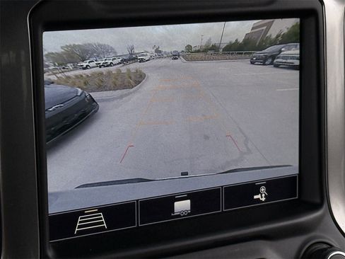 Used 2020 Chevrolet Silverado 1500 LT w/ Texas Edition image 18