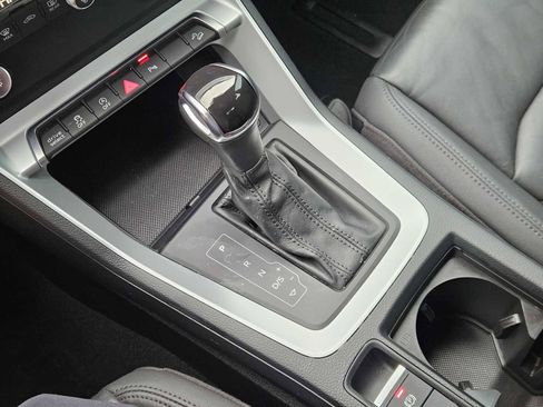 Used 2020 Audi Q3 2.0T Premium w/ Convenience Package image 20