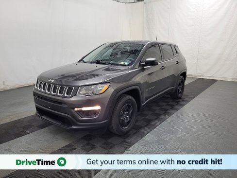Used 2019 Jeep Compass Sport FWD image 1