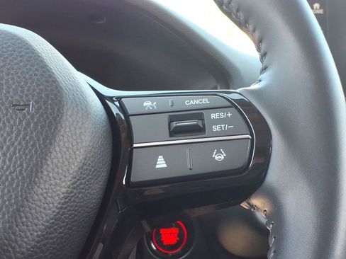 Used 2024 Honda HR-V EX-L image 24