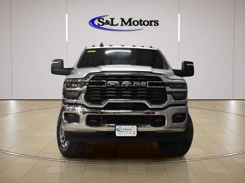 New 2026 RAM 2500 Tradesman AWD/4WD image 6