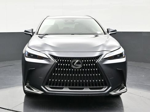 Used 2023 Lexus NX 250 FWD w/ Towing Package (2000 Lbs) image 8