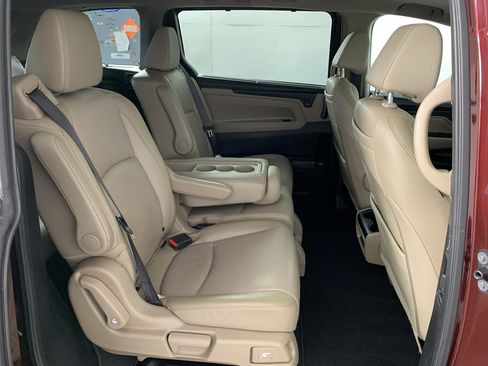 Used 2018 Honda Odyssey Touring image 34