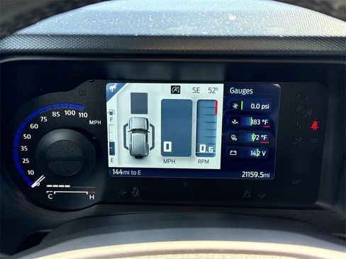 Used 2022 Ford Bronco Outer Banks image 28