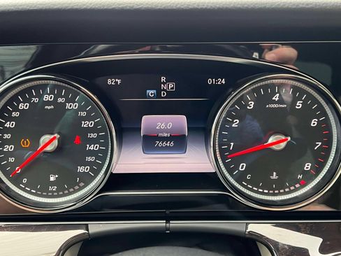 Used 2019 Mercedes-Benz E 300 image 22