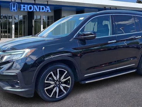 Used 2022 Honda Pilot Touring image 4