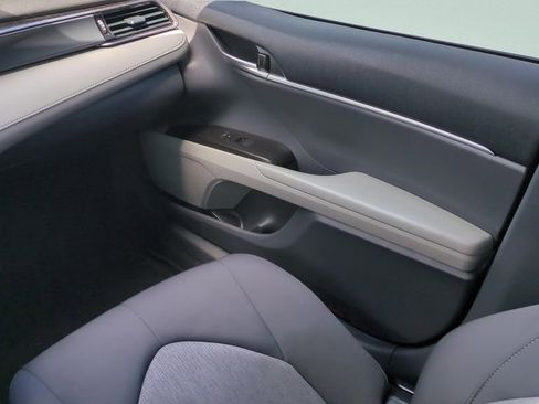 Certified 2023 Toyota Camry LE image 15