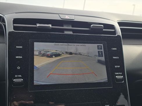 Used 2023 Hyundai Tucson SEL w/ Convenience Package image 9