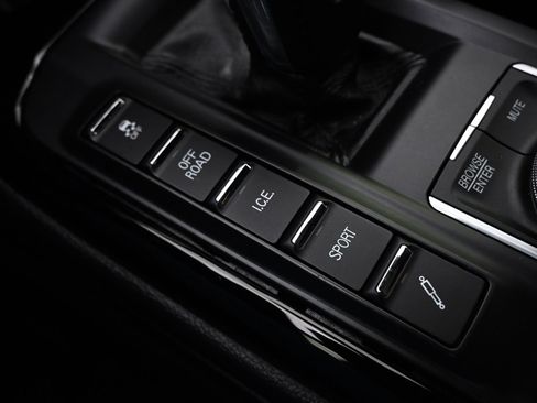 Used 2021 Maserati Levante GranSport image 40