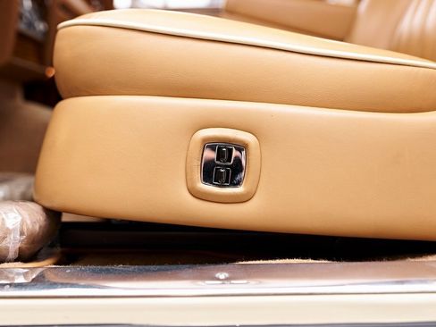 Used 1990 Rolls-Royce Silver Spur II image 52