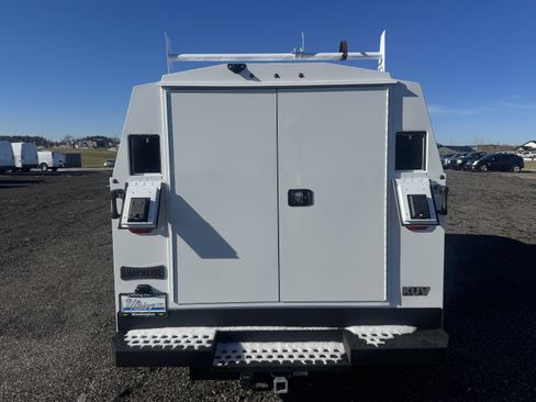 New 2025 Chevrolet Express 3500 w/ Power Convenience Package image 4