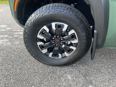 Used 2024 Nissan Frontier PRO-4X w/ Off-Road Protection Package image 27