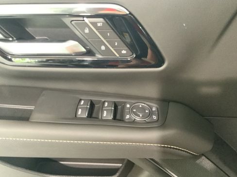 New 2026 Chevrolet Tahoe Premier AWD/4WD image 33