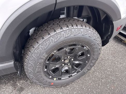 New 2026 Ford Bronco Sport Outer Banks AWD/4WD image 9