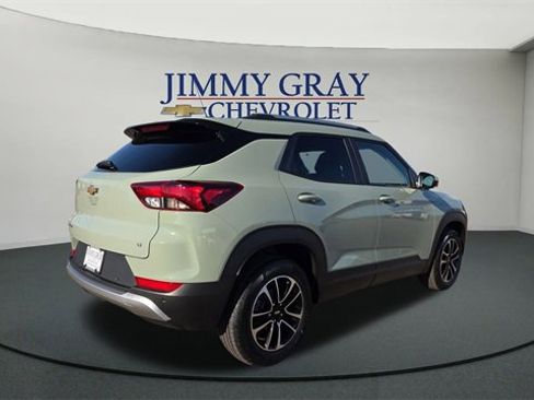 New 2026 Chevrolet TrailBlazer LT w/ Driver Confidence Package image 3