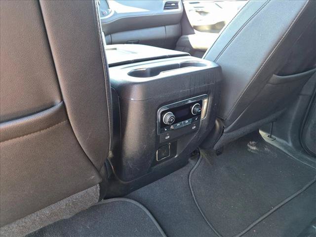 Used 2023 Chevrolet Suburban LT w/ Luxury Package AWD/4WD image 14