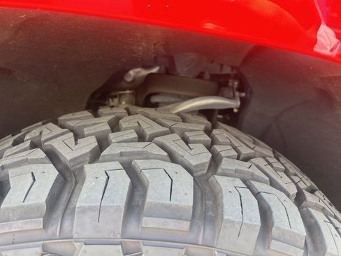 Used 2023 Chevrolet Silverado 1500 LT image 26