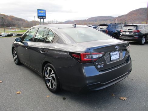 Used 2023 Subaru Legacy Premium image 7